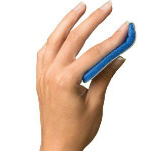 Curved finger splint